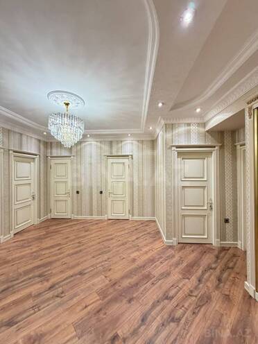 Продаётся 3-комн. новостройка 130 м², м. Иншаатчылар, photo 9 from 13