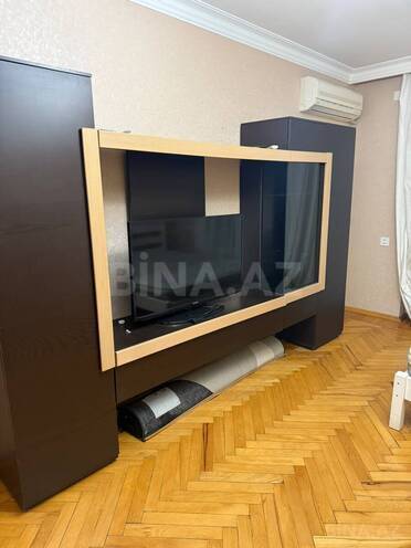 Satılır 1 otaqlı köhnə tikili 38 m², Elmlər Akademiyası m., photo 4 from 10