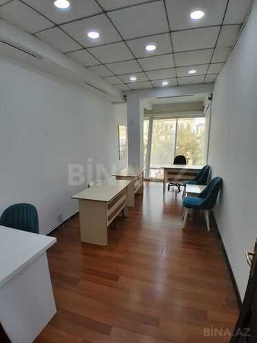 İcarəyə verilir 1 otaqlı ofis 18 m², Sahil m., photo 1 from 9