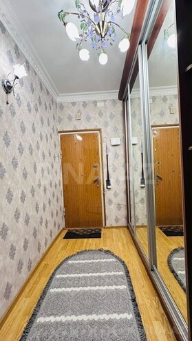 Продается 3-комн. вторичка 85 м², м. Ази Асланов, photo 12 from 14