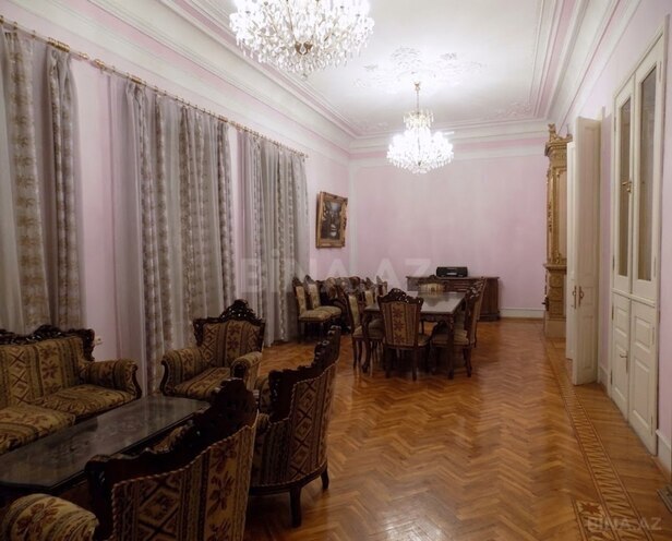 Продаётся 4-комн. вторичка 200 м², м. Ичеришехер, photo 6 from 12
