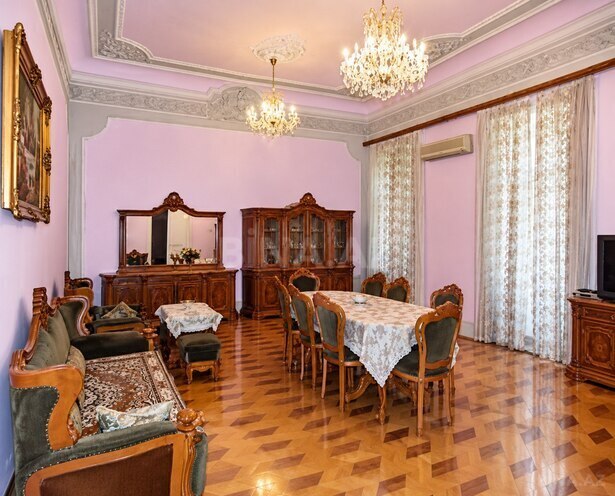 Продаётся 4-комн. вторичка 200 м², м. Ичеришехер, photo 3 from 12