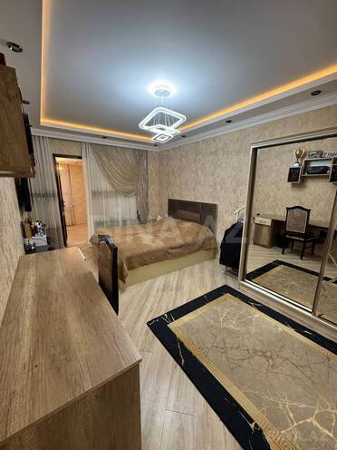 Satılır 4 otaqlı köhnə tikili 140 m², Yasamal r., photo 14 from 20