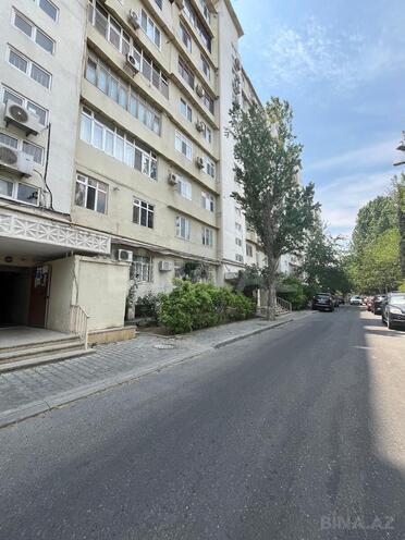 Satılır 2 otaqlı köhnə tikili 63 m², Gənclik m., photo 16 from 17