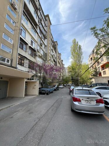 Satılır 2 otaqlı köhnə tikili 63 m², Gənclik m., photo 1 from 17