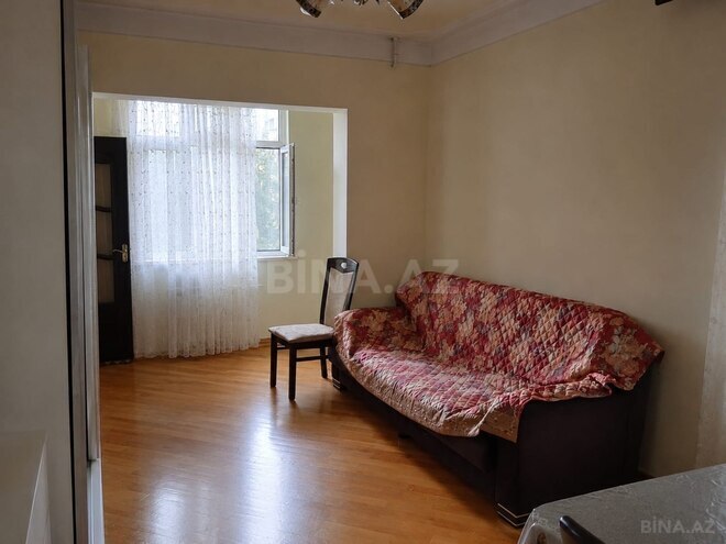 Satılır 2 otaqlı köhnə tikili 43 m², Dərnəgül m., photo 3 from 11