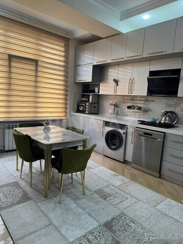 Сдается 4-комн. новостройка 140 м², м. Низами, photo 6 from 10