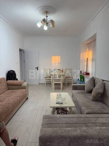 Satılır 2 otaqlı köhnə tikili 48 m², Neftçilər m., photo 1 from 8