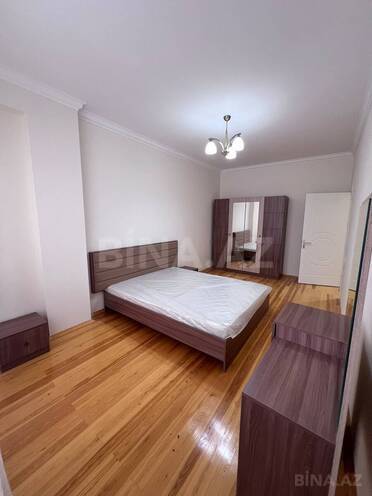 Сдается 3-комн. новостройка 120 м², photo 9 from 19