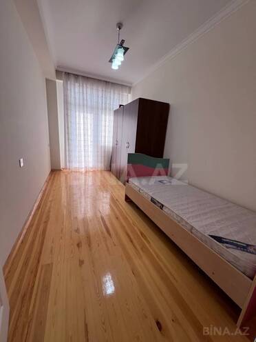 Сдается 3-комн. новостройка 120 м², photo 11 from 19