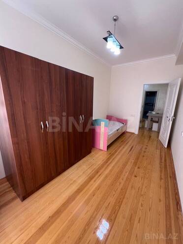 Сдается 3-комн. новостройка 120 м², photo 12 from 19