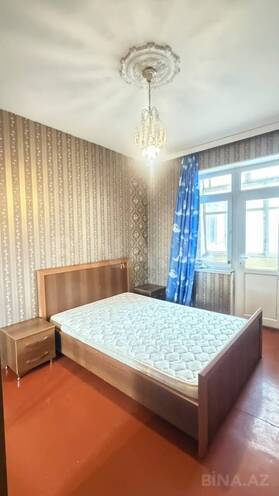 Продается 2-комн. вторичка 60 м², м. Ази Асланов, photo 17 from 23