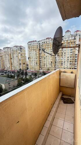 Продается 2-комн. вторичка 60 м², м. Ази Асланов, photo 13 from 23