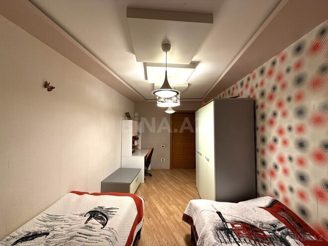 Продается 3-комн. вторичка 80 м², м. Нариман Нариманов, photo 13 from 18