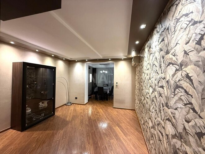 Продается 3-комн. вторичка 80 м², м. Нариман Нариманов, photo 6 from 18