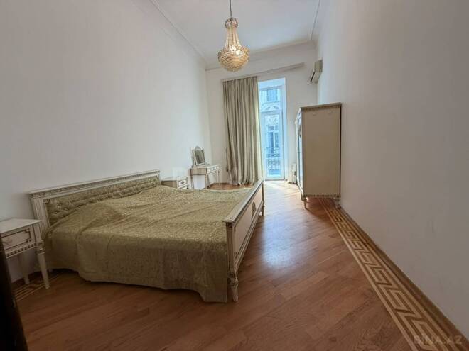 Продаётся 4-комн. вторичка 130 м², м. Сахил, photo 11 from 13