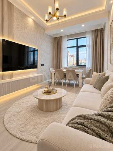 Сдается 2-комн. новостройка 60 м², м. Кара Караев, photo 3 from 8
