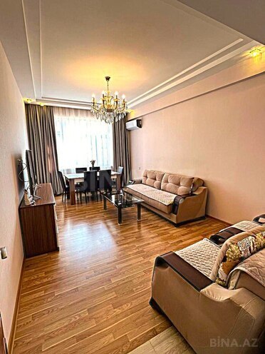 Продаётся 2-комн. новостройка 85 м², м. Ази Асланов, photo 1 from 13