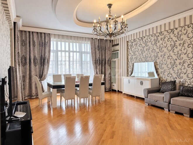 İcarəyə verilir 3 otaqlı yeni tikili 135 m², İnşaatçılar m., photo 3 from 16