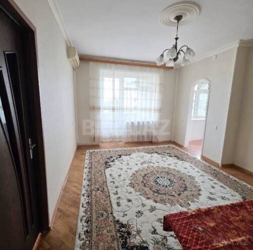 Продаётся 2-комн. вторичка 52 м², м. Элмляр Академиясы, photo 1 from 9