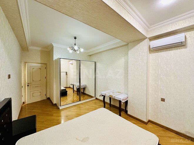 İcarəyə verilir 3 otaqlı yeni tikili 90 m², 28 May m., photo 21 from 27