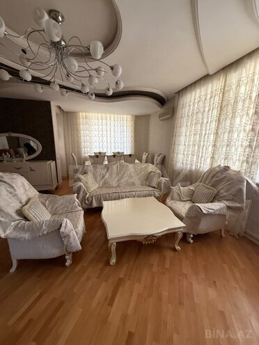 İcarəyə verilir 3 otaqlı yeni tikili 160 m², 8-ci mikrorayon q., photo 1 from 15