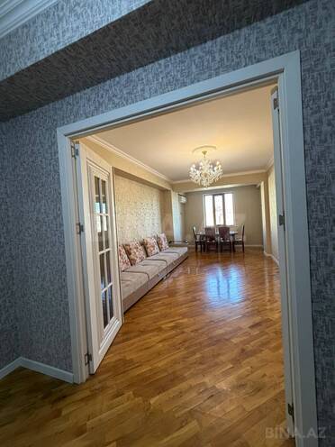Сдается 3-комн. новостройка 90 м², м. Ази Асланов, photo 5 from 12