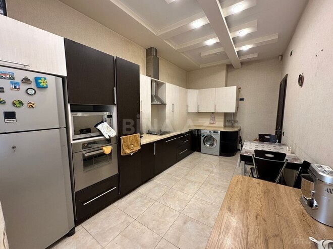İcarəyə verilir 3 otaqlı yeni tikili 156 m², 28 May m., photo 7 from 17
