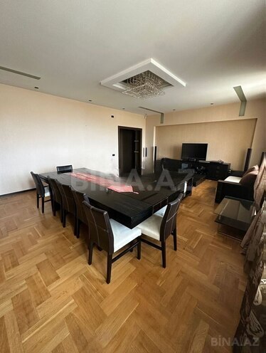 İcarəyə verilir 3 otaqlı yeni tikili 156 m², 28 May m., photo 4 from 17