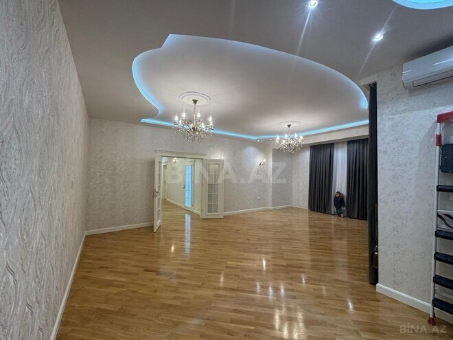 Продаётся 4-комн. новостройка 168 м², Бинагадинский р., photo 4 from 23