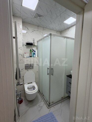 Satılır 2 otaqlı köhnə tikili 45 m², Azadlıq Prospekti m., photo 15 from 17