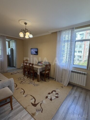 Satılır 2 otaqlı köhnə tikili 45 m², Azadlıq Prospekti m., photo 4 from 17