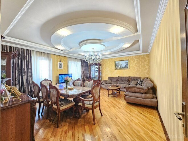 Satılır 4 otaqlı köhnə tikili 120 m², Azadlıq Prospekti m., photo 6 from 24