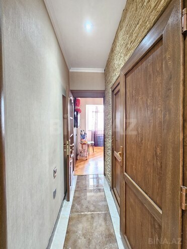 Satılır 4 otaqlı köhnə tikili 120 m², Azadlıq Prospekti m., photo 22 from 24