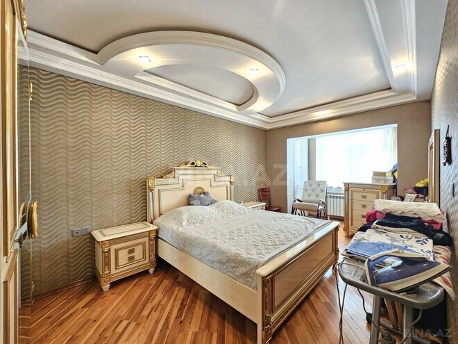 Satılır 4 otaqlı köhnə tikili 120 m², Azadlıq Prospekti m., photo 14 from 24