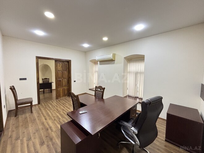 Сдается  объект 30 м², м. Низами, photo 5 from 9