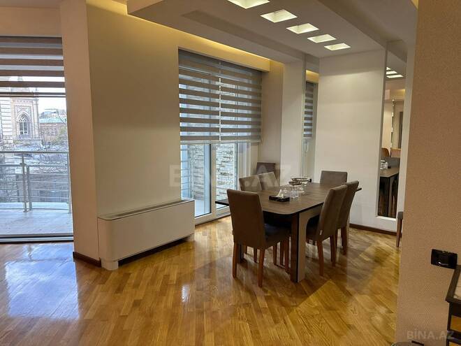 İcarəyə verilir 4 otaqlı köhnə tikili 240 m², İçəri Şəhər m., photo 6 from 21