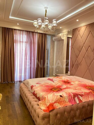 Сдаётся 4-комн. новостройка 185 м², м. 8 ноября, photo 14 from 32