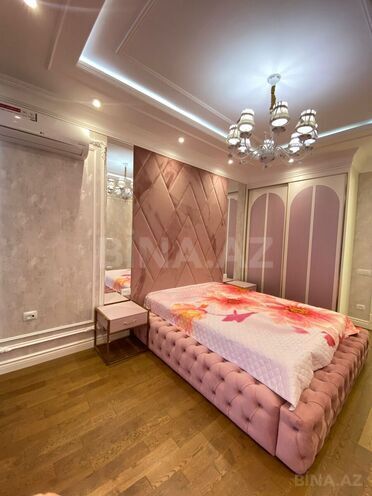 Сдаётся 4-комн. новостройка 185 м², м. 8 ноября, photo 7 from 32