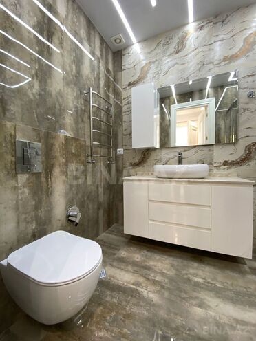 Сдаётся 4-комн. новостройка 185 м², м. 8 ноября, photo 19 from 32