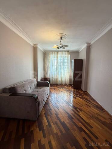 Продается 3-комн. вторичка 80 м², м. Ази Асланов, photo 13 from 18