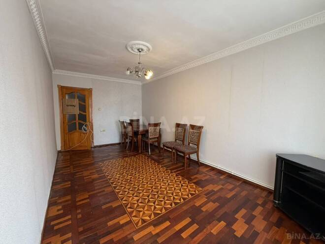 Продается 3-комн. вторичка 80 м², м. Ази Асланов, photo 3 from 18