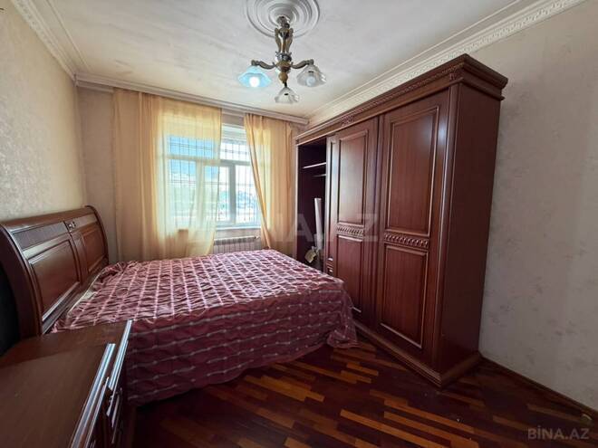 Продается 3-комн. вторичка 80 м², м. Ази Асланов, photo 12 from 18