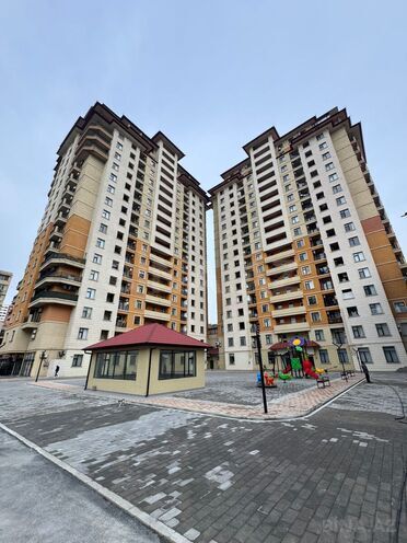 Продается 3-комн. новостройка 107 м², м. Кара Караев, photo 16 from 17