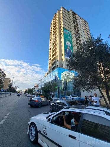 İcarəyə verilir 3 otaqlı yeni tikili 107 m², İnşaatçılar m., photo 12 from 13