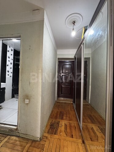 Продаётся 1-комн. вторичка 35 м², м. Элмляр Академиясы, photo 4 from 6