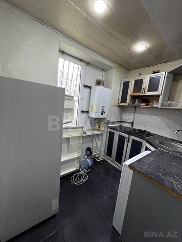 Продаётся 1-комн. вторичка 35 м², м. Элмляр Академиясы, photo 3 from 6