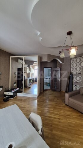 Продаётся 3-комн. новостройка 91 м², м. Элмляр Академиясы, photo 4 from 11