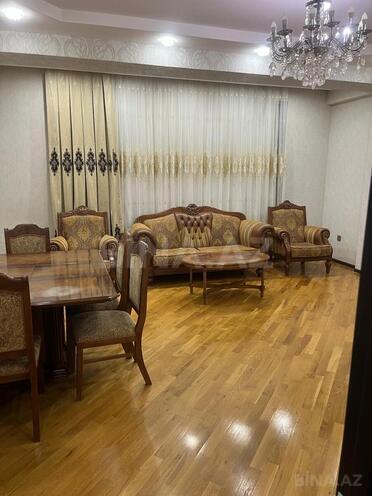 Сдаётся 2-комн. новостройка 100 м², м. Мемар Аджеми, photo 13 from 17
