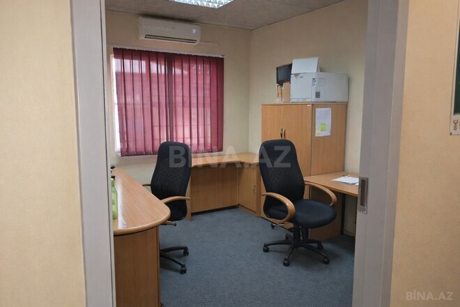 Сдается 15-комн. офис 700 м², Насиминский  р., photo 15 from 28